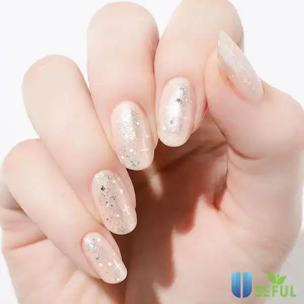 15 Eye-Catching Valentine Nails You’re Crushing On - 119