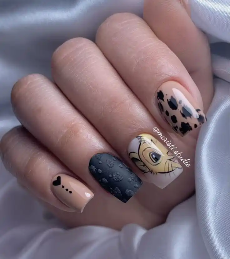 30+ Cute Disney Nails for a Magical Manicure