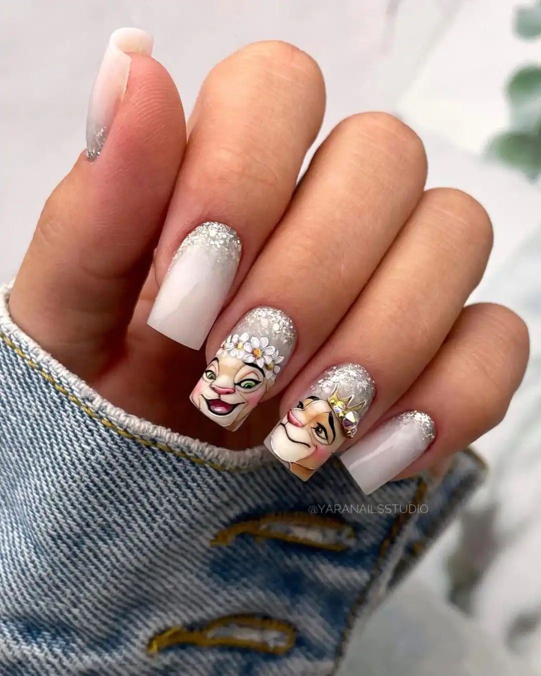 30+ Cute Disney Nails for a Magical Manicure