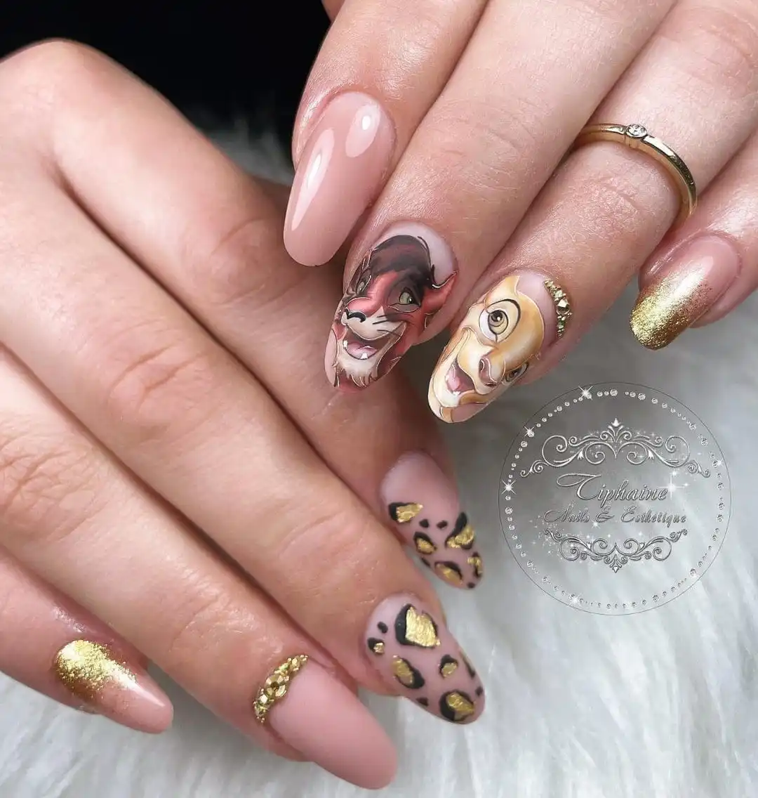 30+ Cute Disney Nails for a Magical Manicure