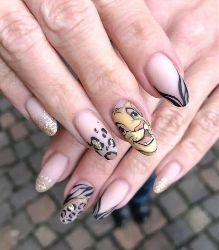 30+ Cute Disney Nails for a Magical Manicure