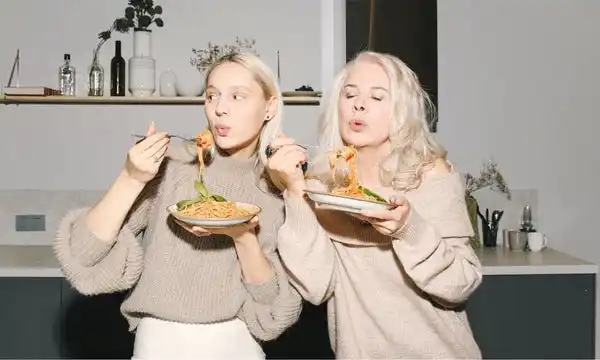 Bachelorette Cooking Class