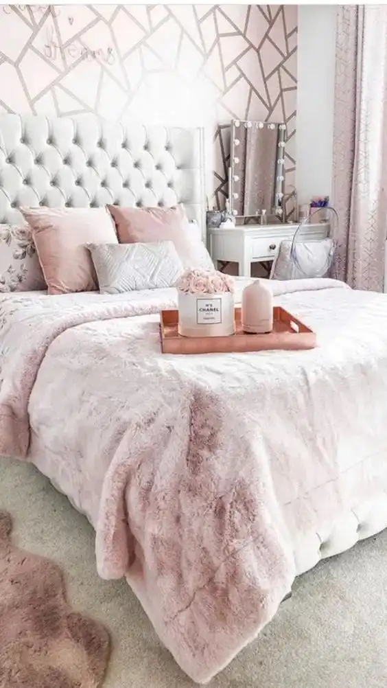 35 Mesmerizing Valentine’s Day Decorations for a Romantic Touch