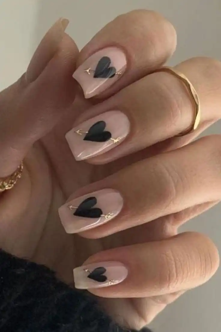 20+ Black Valentine’s Day Nails That Feel Bold, Romantic, and Totally Chic