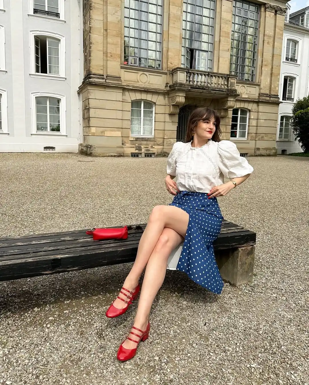 25+ Casual Valentine’s Day Outfits for Date Night, Brunch, and Everything in Between