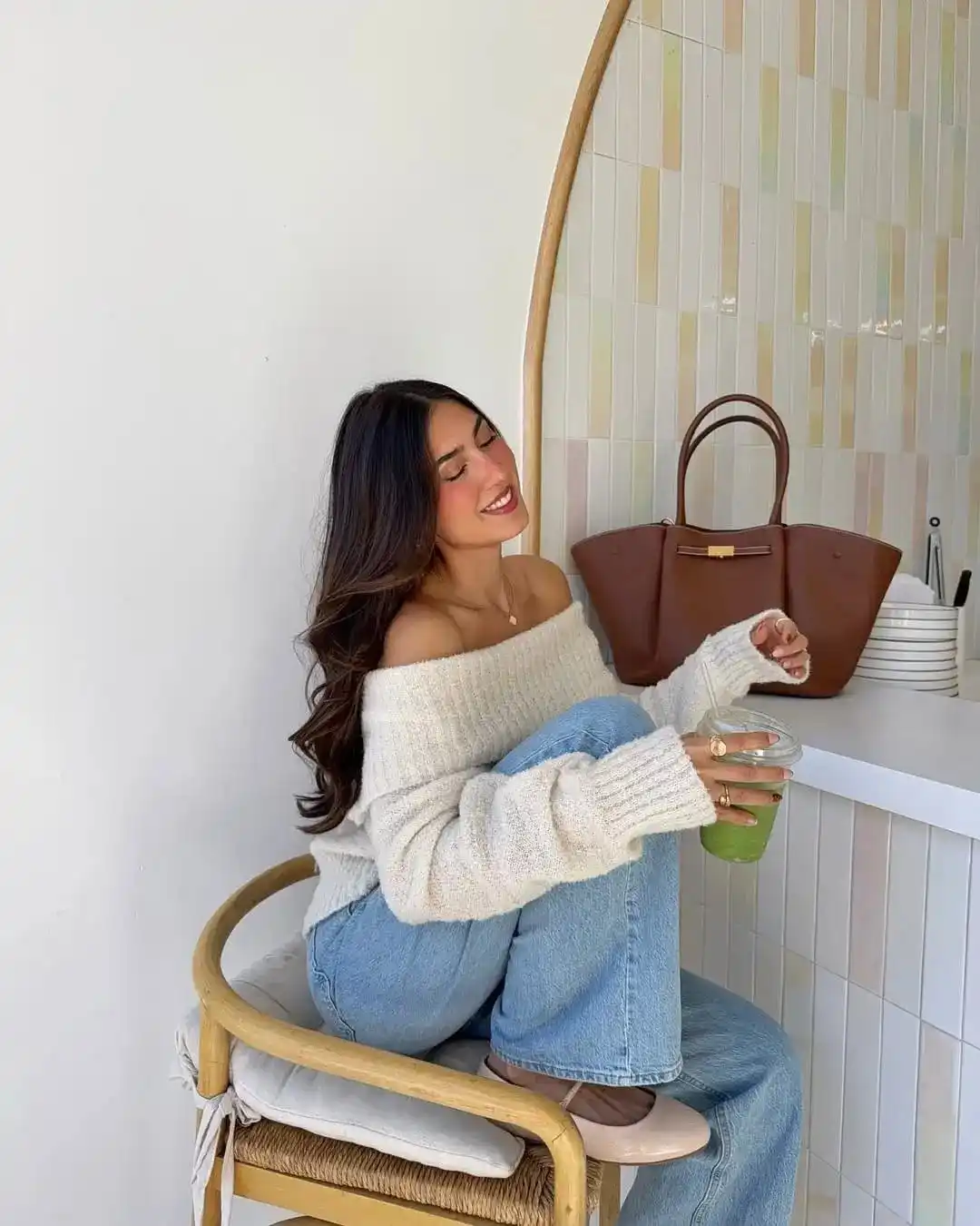 25+ Casual Valentine’s Day Outfits for Date Night, Brunch, and Everything in Between