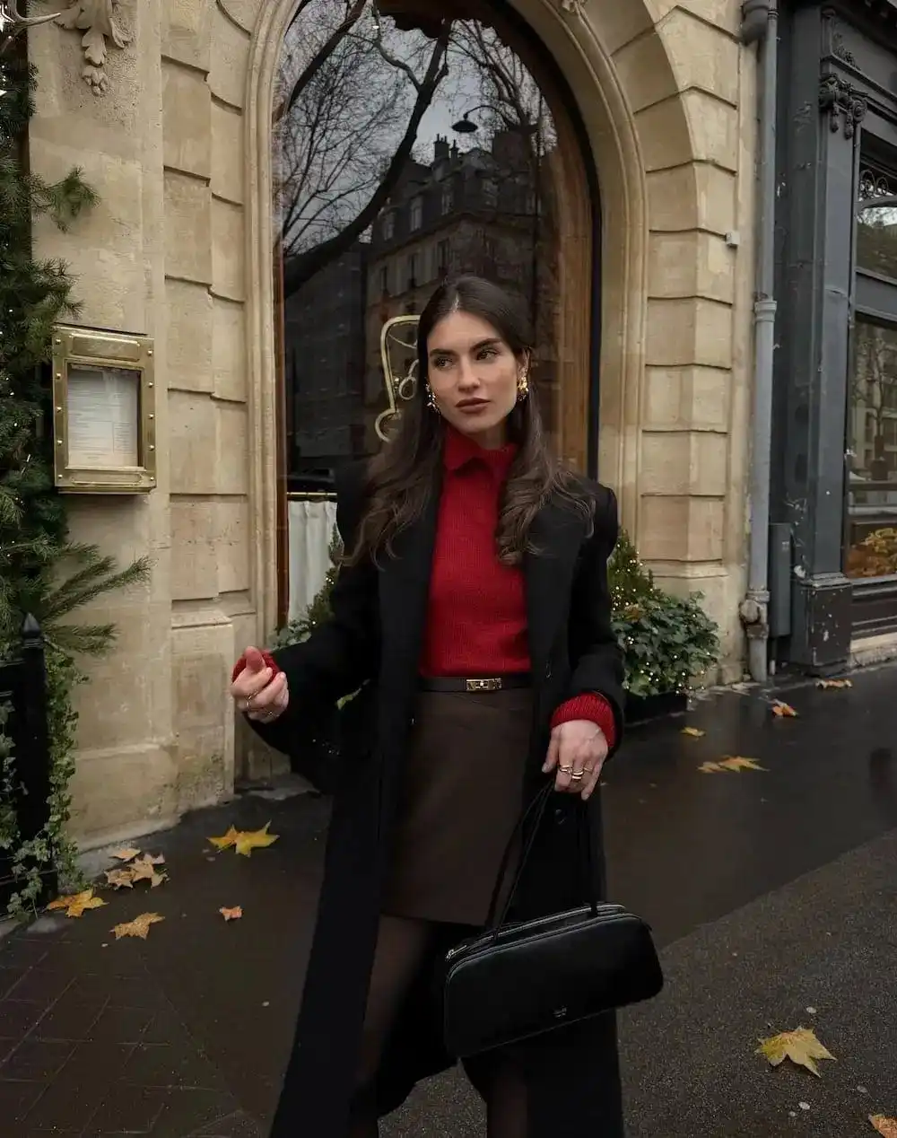 25+ Casual Valentine’s Day Outfits for Date Night, Brunch, and Everything in Between