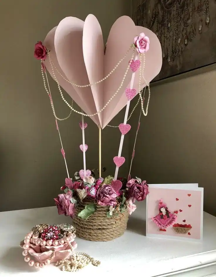 35 Mesmerizing Valentine’s Day Decorations for a Romantic Touch