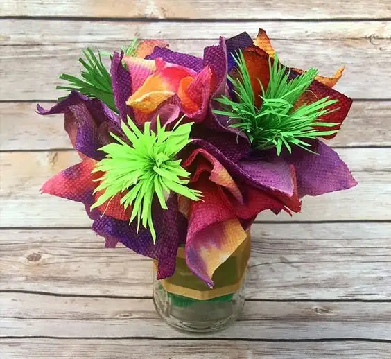 20 Easy & Colorful Pipe Cleaner Flowers