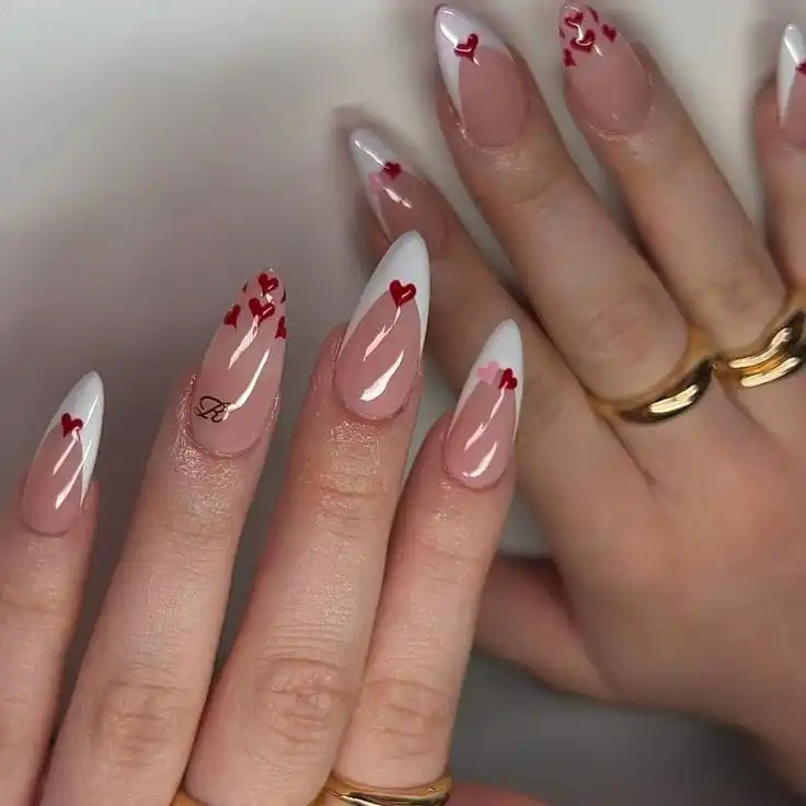 50+ Simple Valentine’s Day Nails for a Cute, Effortless, Romantic Look