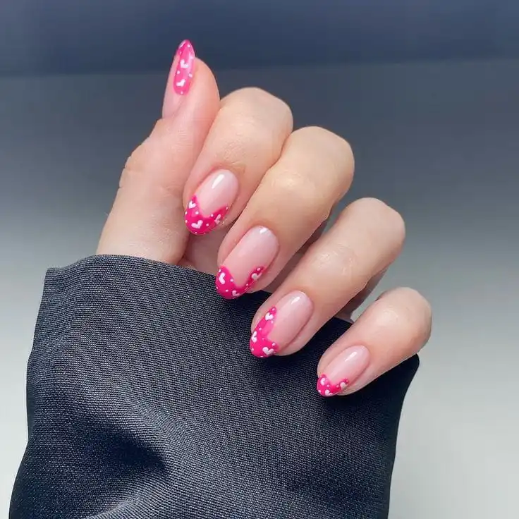 50+ Simple Valentine’s Day Nails for a Cute, Effortless, Romantic Look