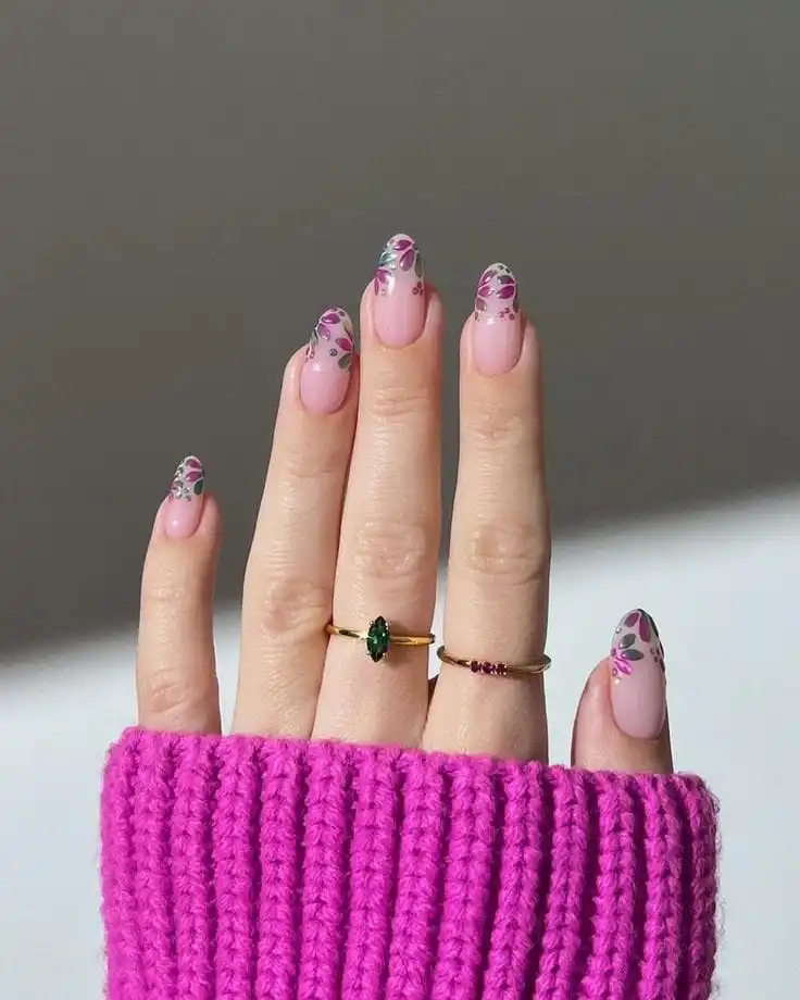 50+ Simple Valentine’s Day Nails for a Cute, Effortless, Romantic Look