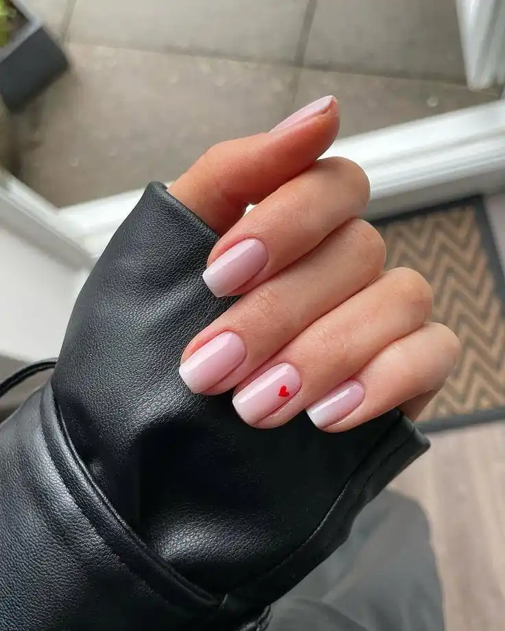 50+ Simple Valentine’s Day Nails for a Cute, Effortless, Romantic Look