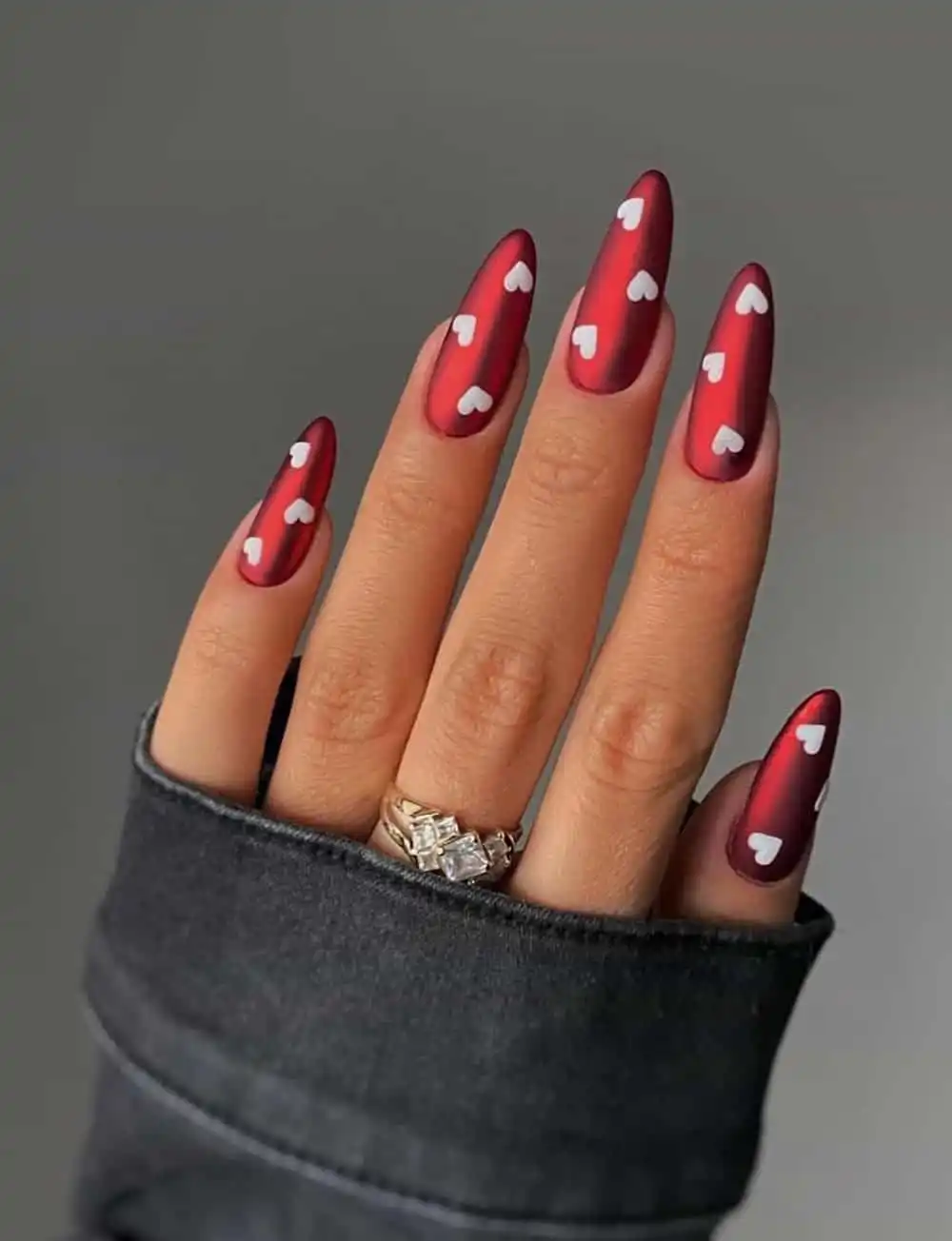 50+ Simple Valentine’s Day Nails for a Cute, Effortless, Romantic Look