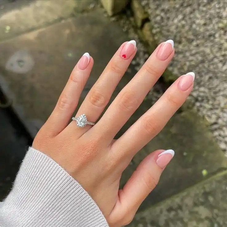 50+ Simple Valentine’s Day Nails for a Cute, Effortless, Romantic Look