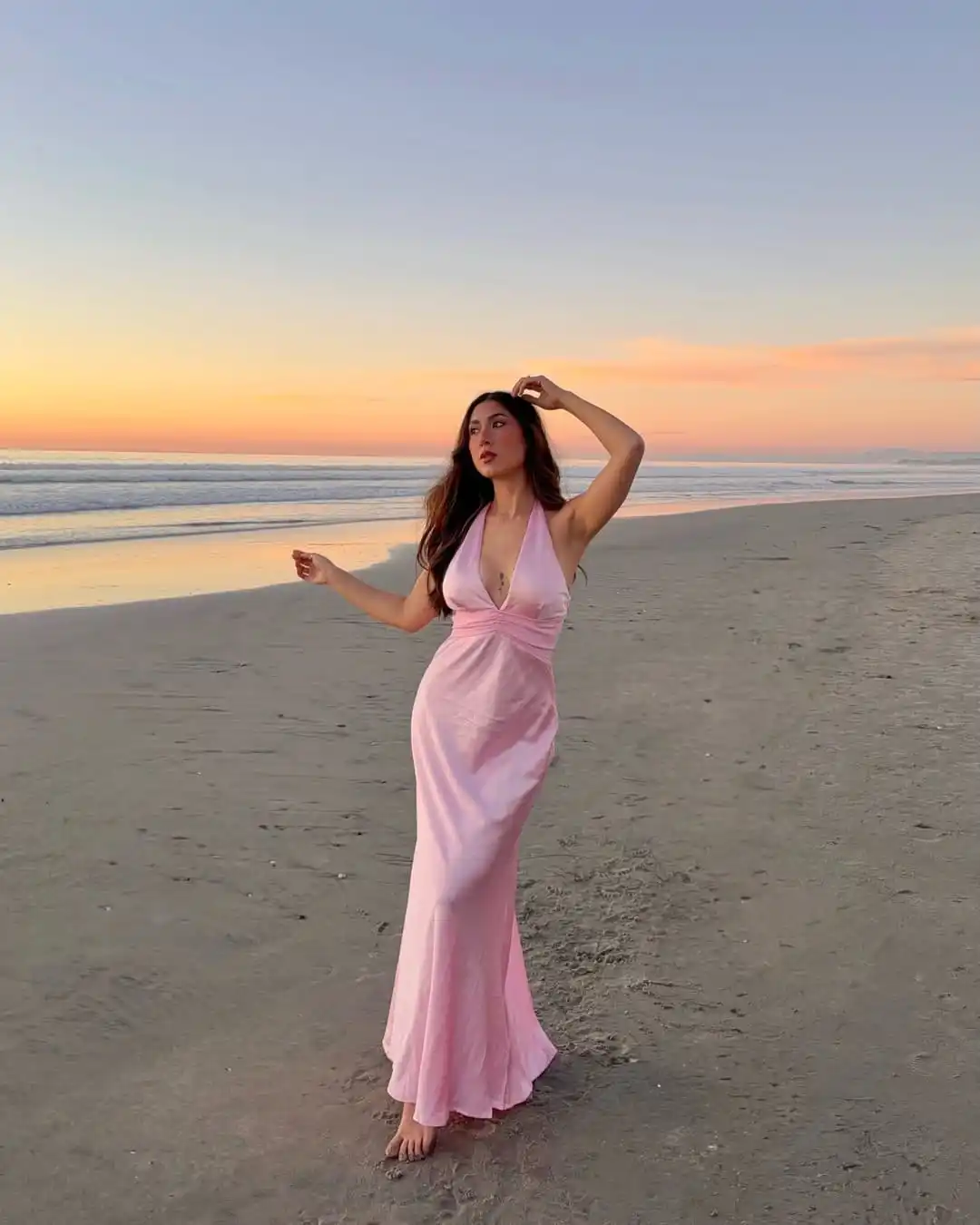 25+ Spring Break Outfits for Warm Weather, Sunshine, and Endless Photos