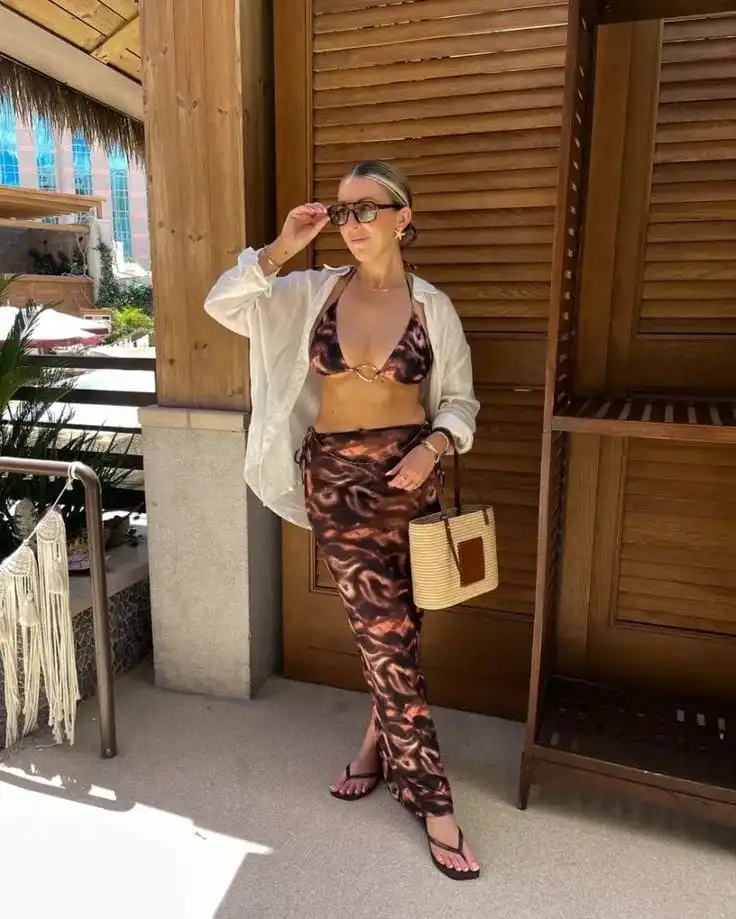 25+ Spring Break Outfits for Warm Weather, Sunshine, and Endless Photos