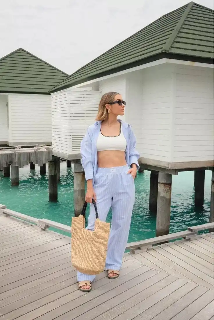 25+ Spring Break Outfits for Warm Weather, Sunshine, and Endless Photos