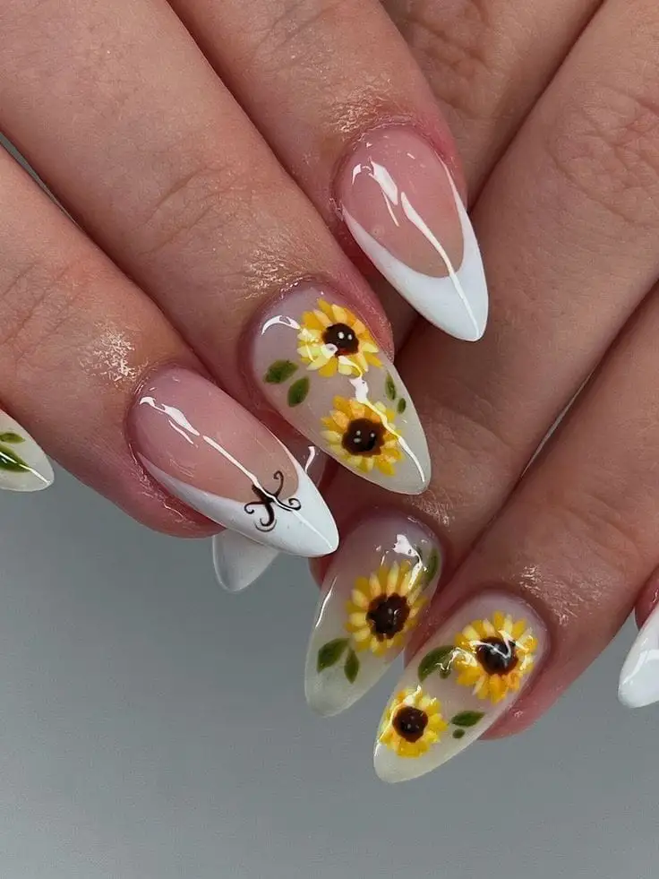 25+ Sunflower Nails That Bring Instant Summer Cheer