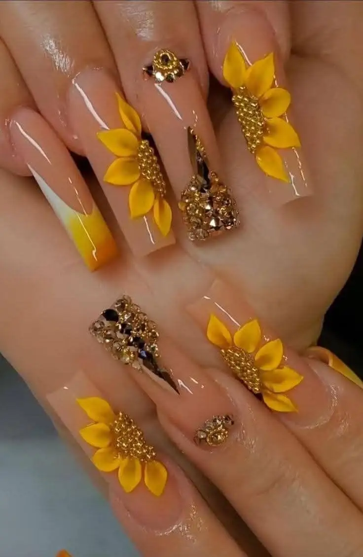 25+ Sunflower Nails That Bring Instant Summer Cheer