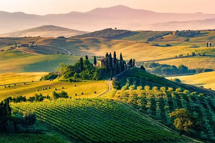 Tuscany-Italy.jpg
