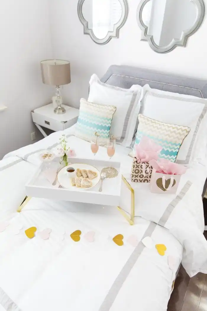 35 Mesmerizing Valentine’s Day Decorations for a Romantic Touch