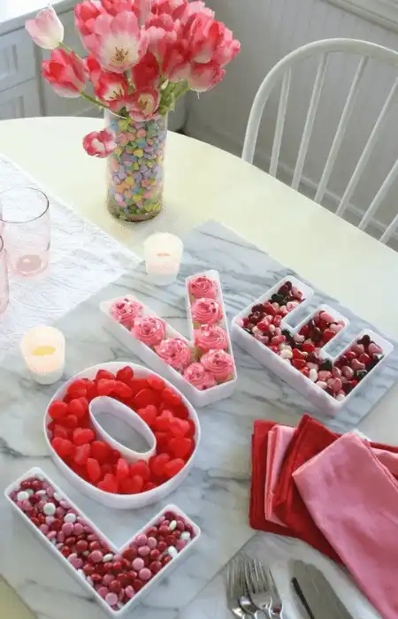 35 Mesmerizing Valentine’s Day Decorations for a Romantic Touch