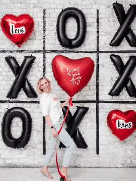 35 Mesmerizing Valentine’s Day Decorations for a Romantic Touch