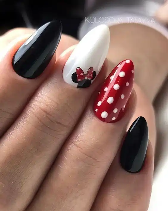 30+ Cute Disney Nails for a Magical Manicure
