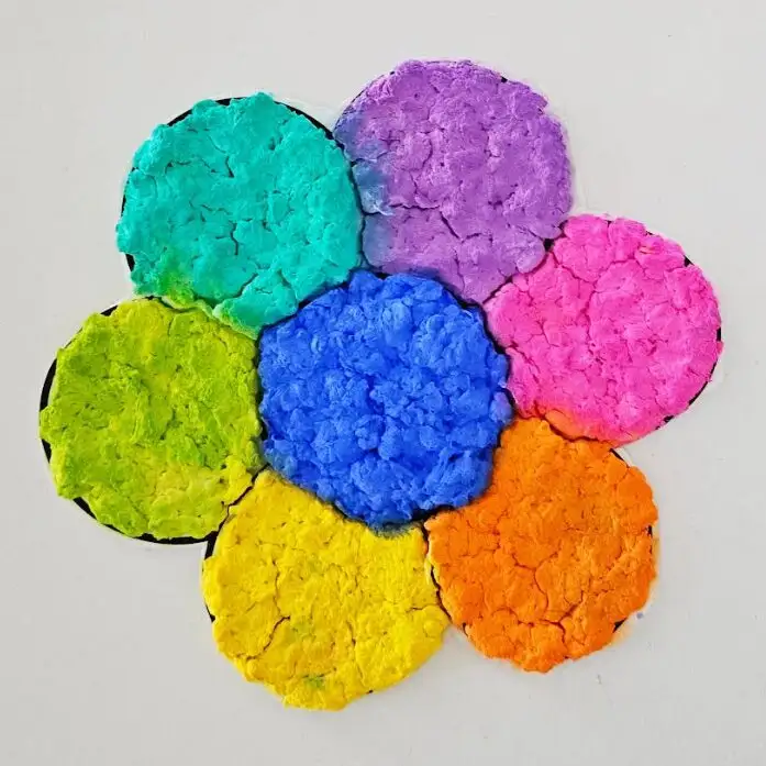 25 April Crafts For Kids For A Rainy Day