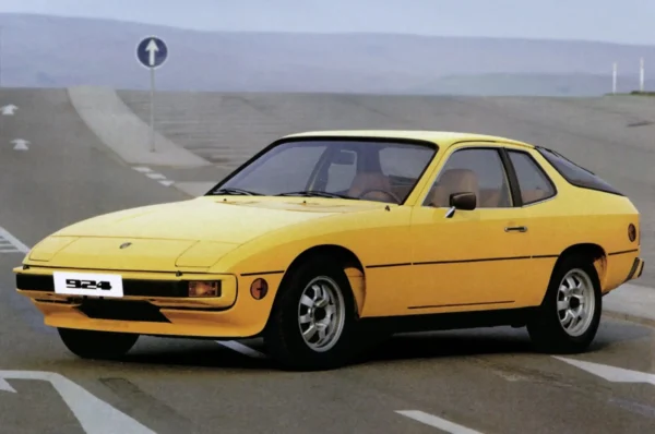 Porsche: 924 (1976)